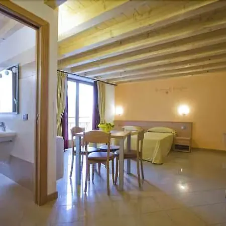Konukevi Casa Citella